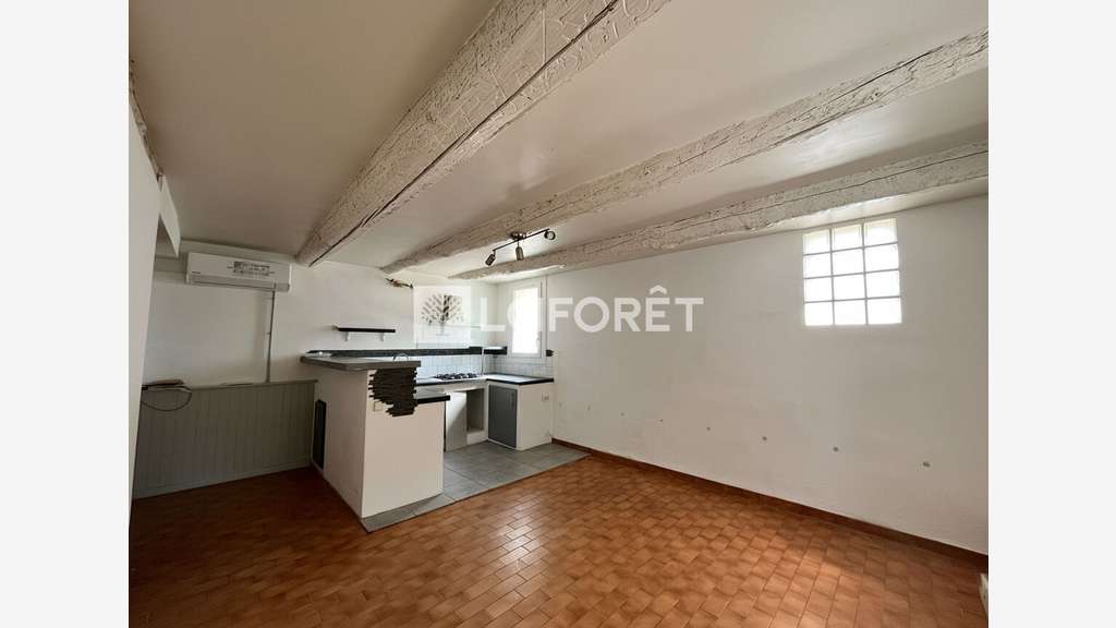Vente immeuble de 107m² à L'Isle-sur-la-Sorgue