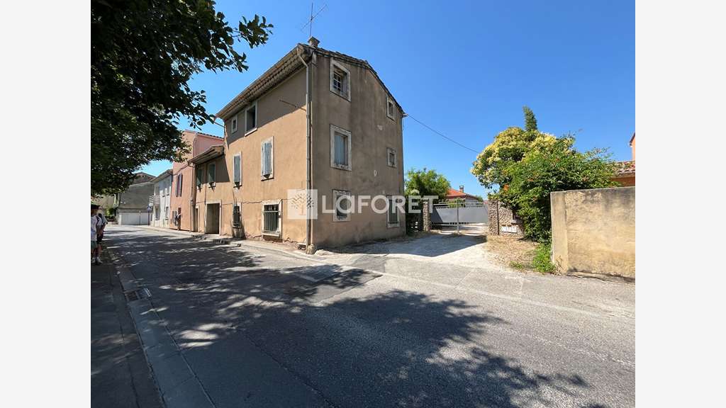 Vente immeuble de 107m² à L'Isle-sur-la-Sorgue