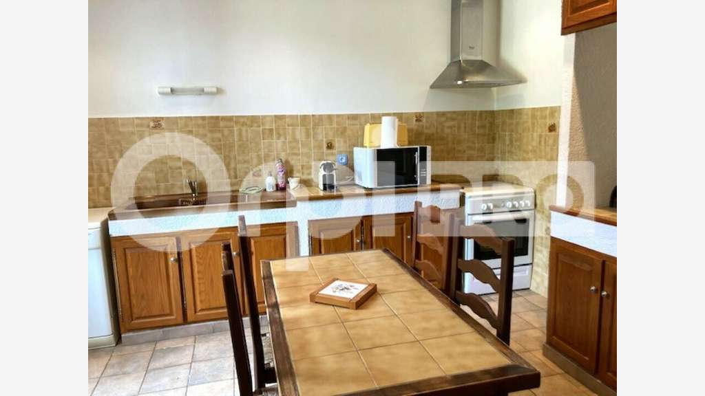 Vente immeuble mixte à  La Ferté St. Aubin