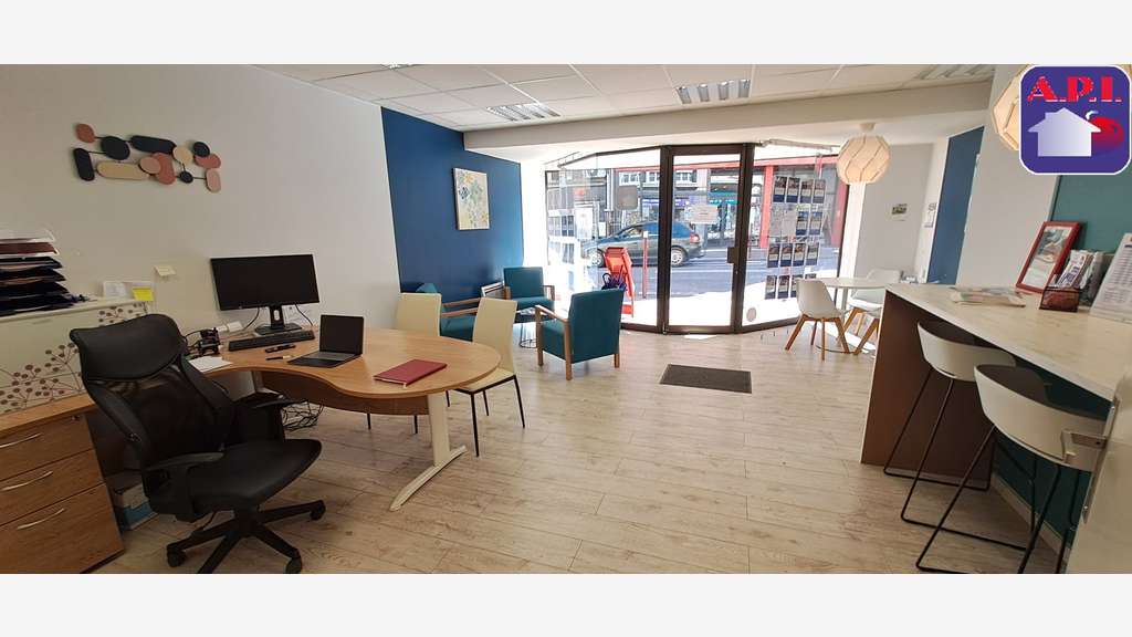 Immeuble de rapport en centre-ville de Lavelanet