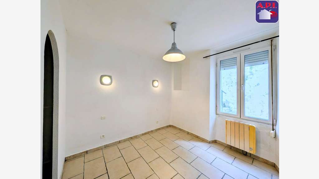 Immeuble de rapport avec terrasse à Lavelanet