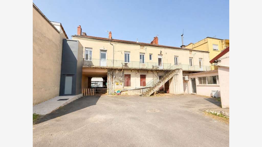 Immeuble de rapport 690m² à vendre le Creusot (71)