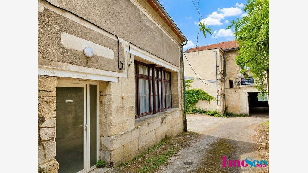 Immeuble 910m² à vendre proche centre de Libourne