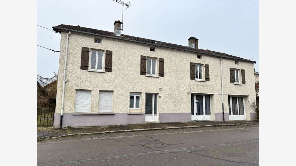 AV immeuble à 15 minutes de Luxeuil-les-Bains 