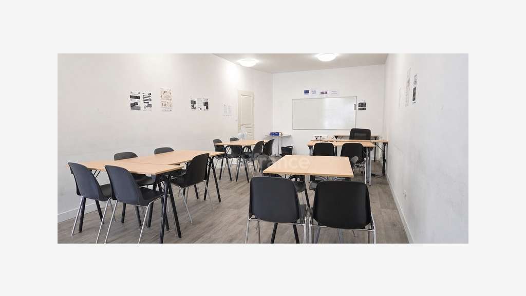 Immeuble à vendre MONTCEAU LES MINES (71)