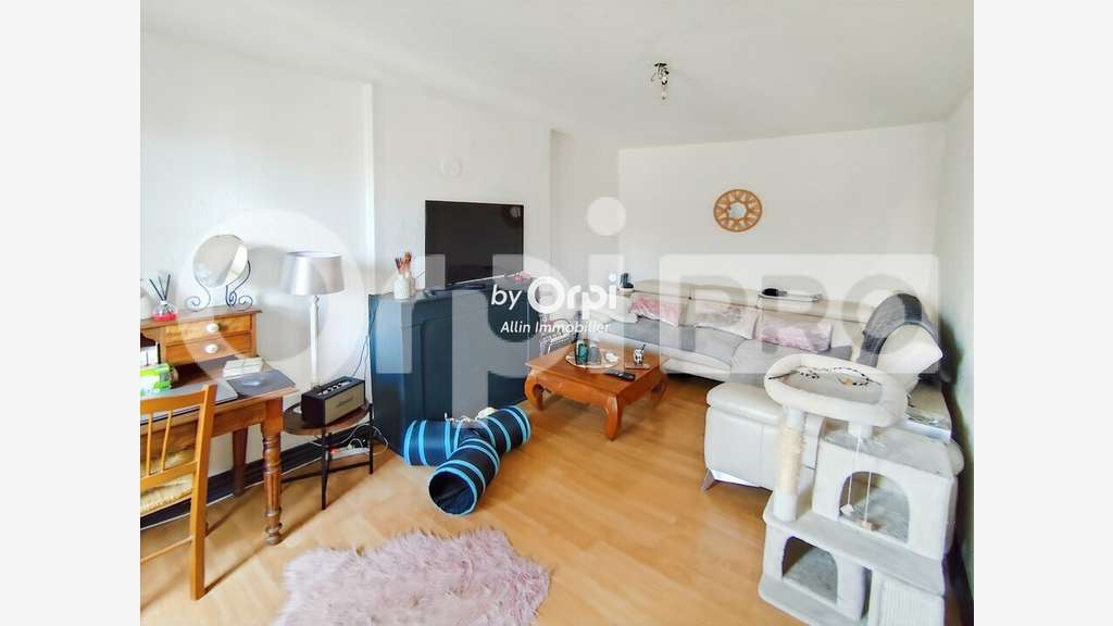 Immeuble de 233m² à vendre à Montluçon centre