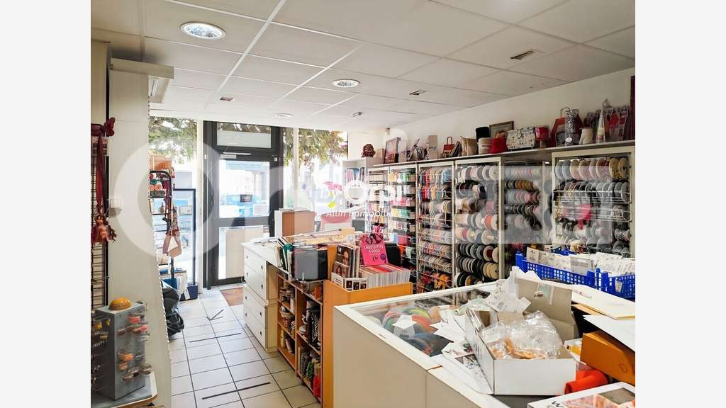 Immeuble de 233m² à vendre à Montluçon centre