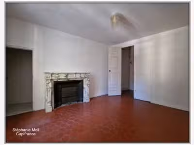 Immeuble ancien de 225m² à vendre à Narbonne (11)