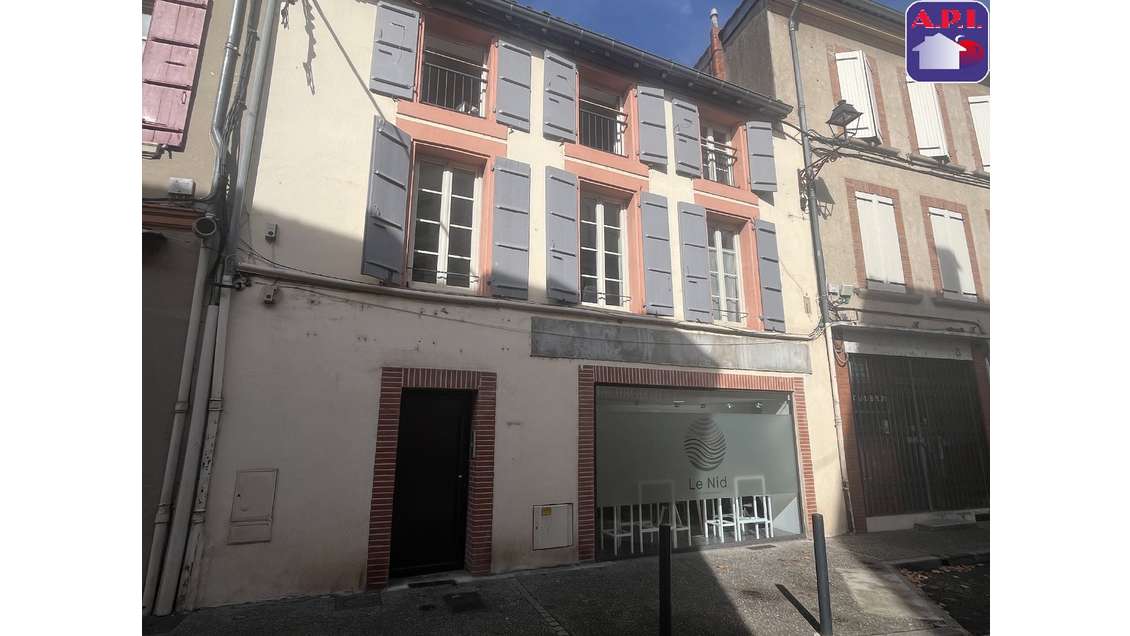 IDEAL INVESTISSEURS Immeuble de rapport entièremen