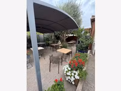 Vente murs commerciaux +habitation Pézenas centre