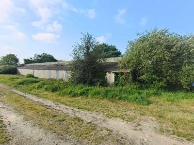 Bâtiment artisanal 800m² à vendre à Plounévézel