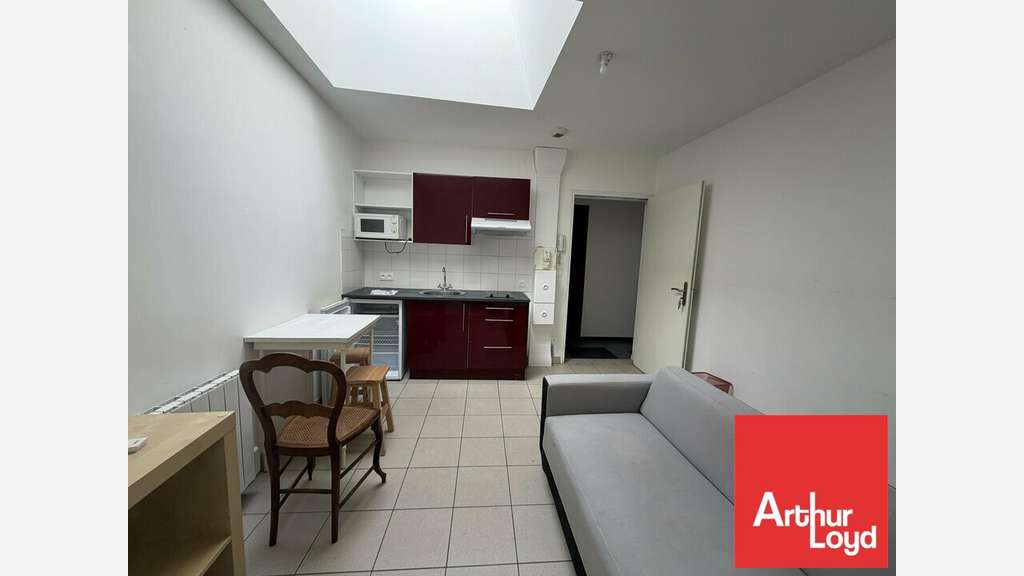 Vente immeuble de 250m² empl strat à Poitiers
