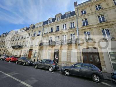 Immeuble de caractère à vendre à Reims 
