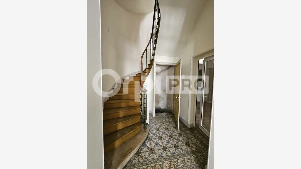 Immeuble de caractère à vendre à Reims 