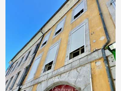 Immeuble 220m² à vendre à Saint Gaudens centre