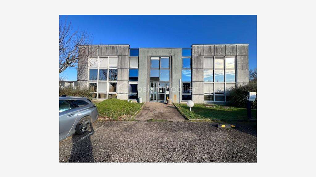 Bâtiment pro 800m² 24 bureaux Metz Technopôle