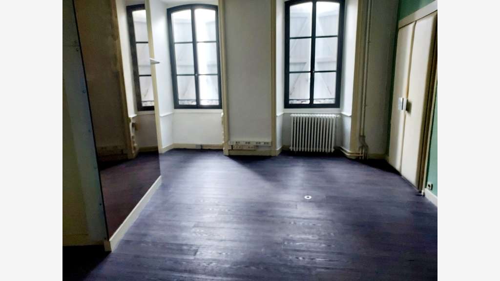 Immeuble à vendre SOUILLAC (46)