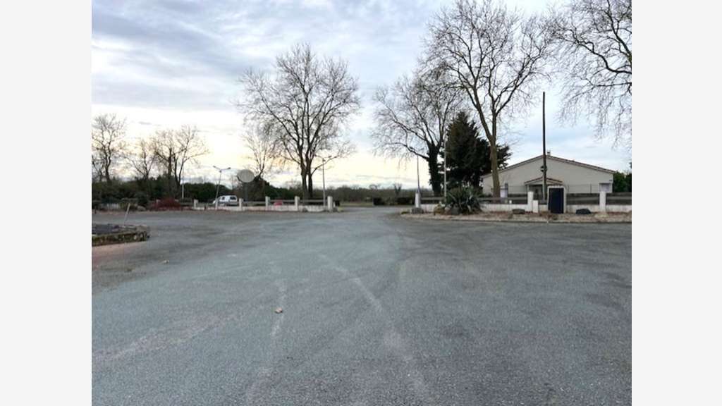 Locaux restauration 60m² à vendre proche Surgères