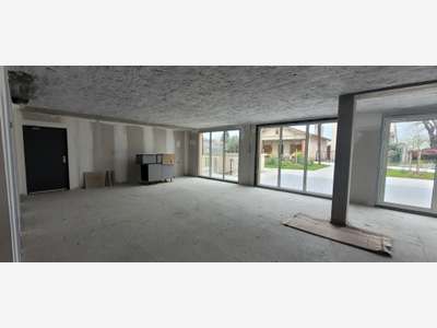 Vente local 130m² Toulouse Barriere de Paris
