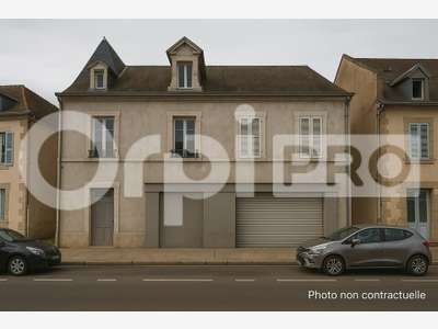 Ensemble immobilier mixte à Villefranche-d'Allier