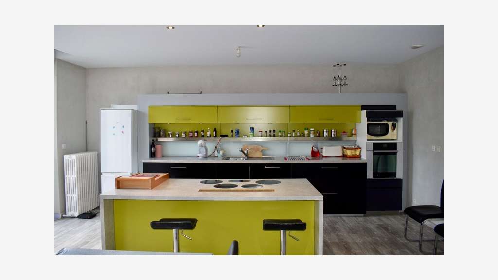Vente local commercial 380m² centre Villeneuve Lot