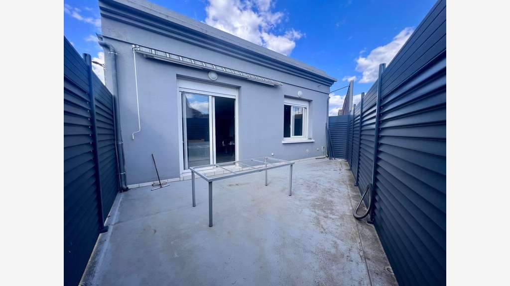 Vente local commercial 380m² centre Villeneuve Lot