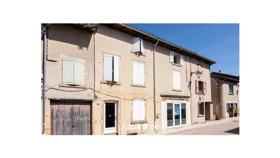 VILLIÉ-MORGON - IMMEUBLE MIXTE - LOCAL COMMERCIAL 