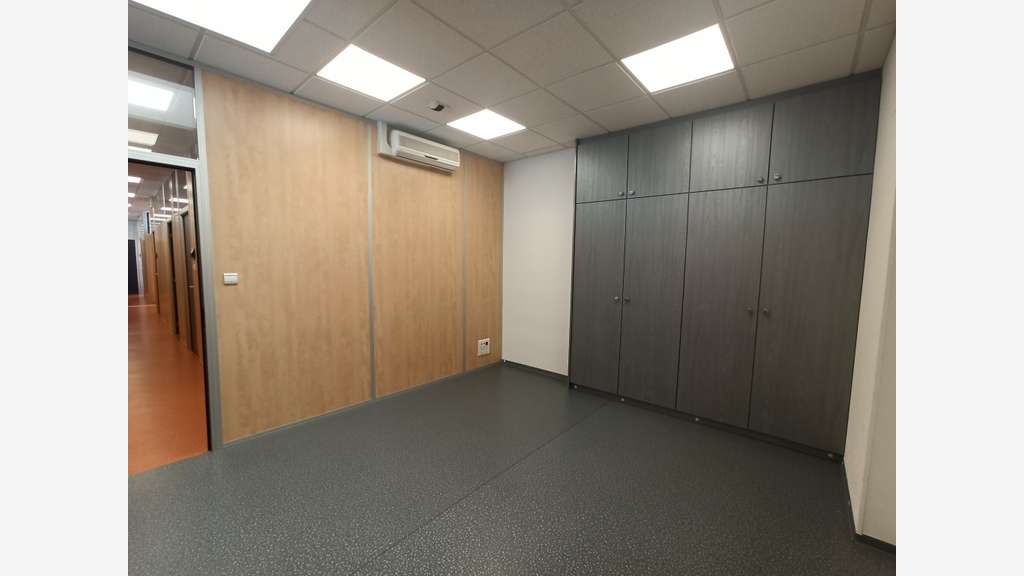Plateau 10 bureaux 277 m² – Colmar/Horbourg-Wihr