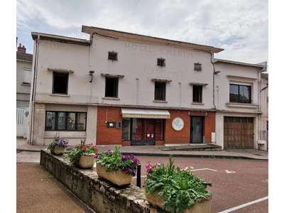 Vente Immeubles commerciaux / Mixtes à Saint-Martin-d'Estréaux
