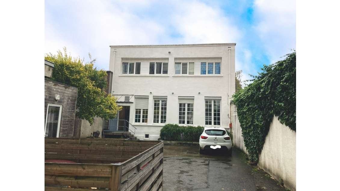 Immeuble 466m² Locataire institutionnel renta 7,5%