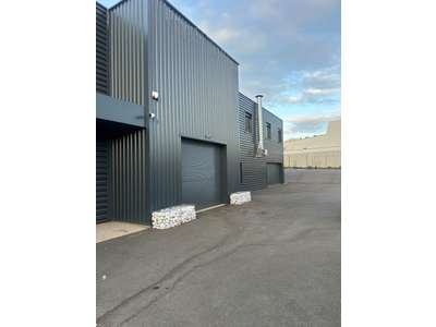 Vente Locaux d'activités - Entrepôts à Saint-Étienne