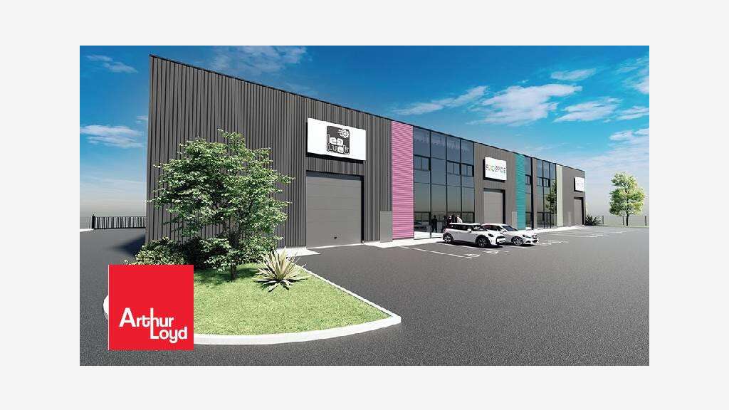 A vendre local de 440m² zone d'activité Chartres