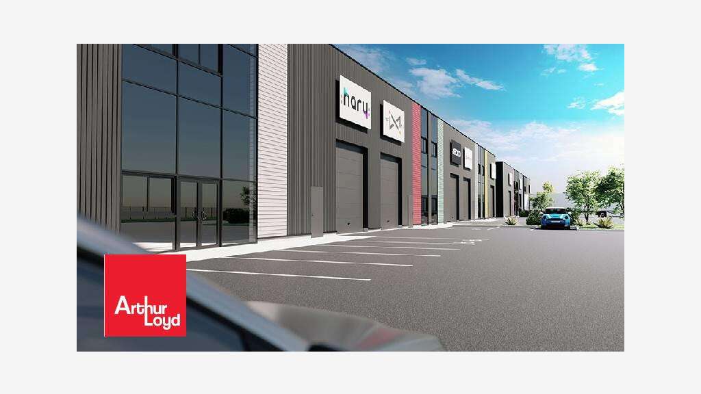 A vendre local de 440m² zone d'activité Chartres