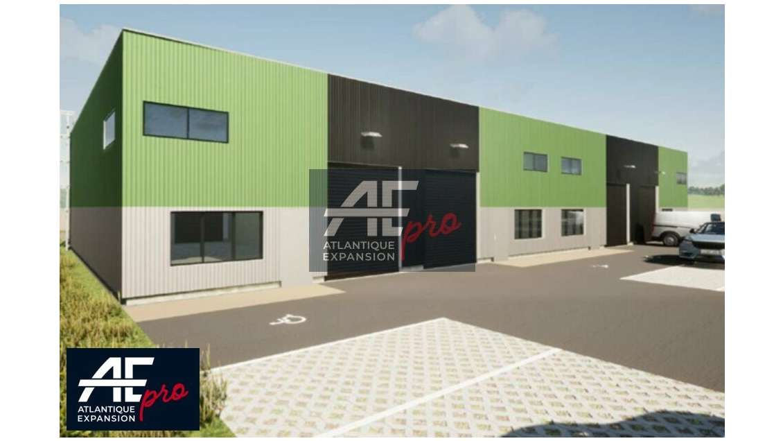 AV local artisanal 150m² à Saint-Malo de Guersac