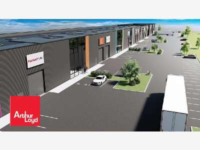 A vendre local d'activité de 740m² en za Chartres