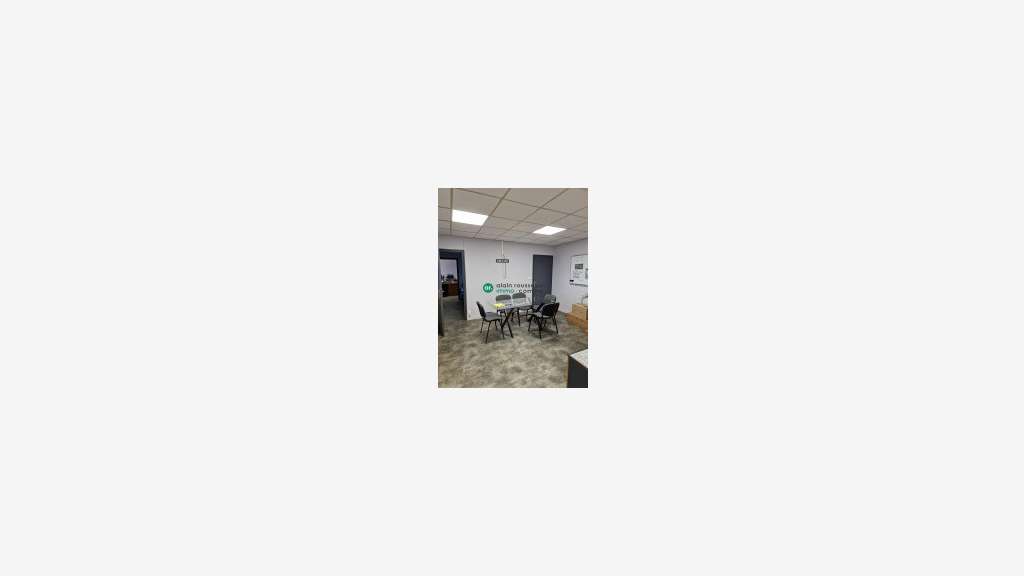 A vendre local d'activité 563m² à Cholet