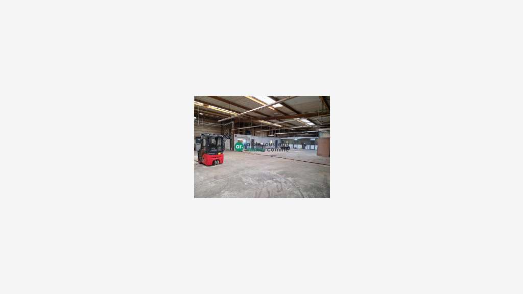A vendre local d'activité 563m² à Cholet