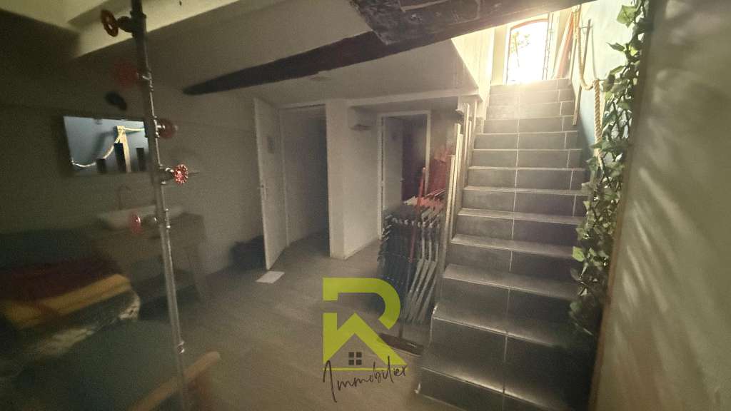 Vente murs commerciaux 68m² empl idéal Agde