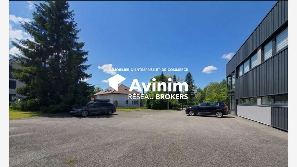 Vente bâtiment mixte 650m² à Alby-sur-Chéran