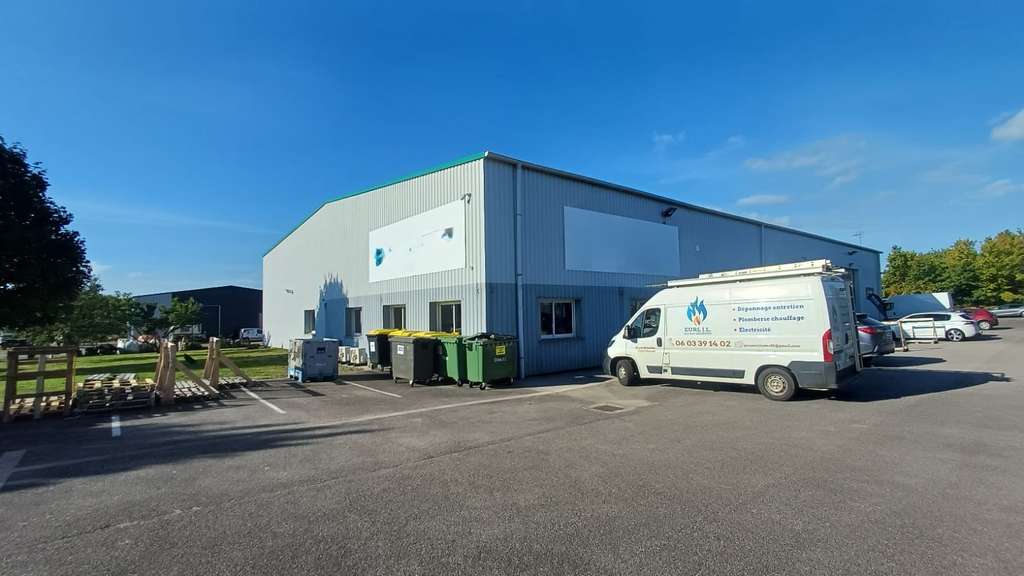 A vendre local d'activités 400m² agglo Alençon
