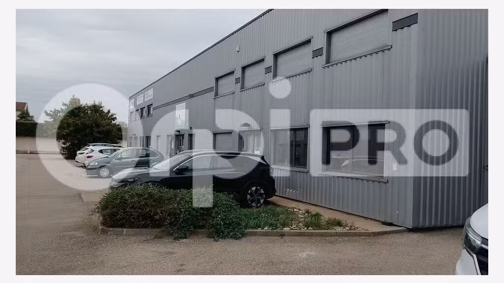 Locaux d'activité à vendre à Ambérieu-en-Bugey