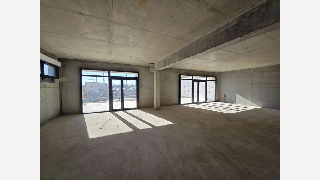 Local d'activité 63m² en étage à vendre à Angers