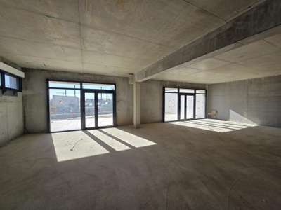Local d'activité 63m² en étage à vendre à Angers