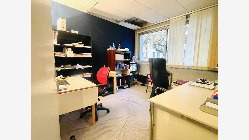 AV murs commerciaux et pro de 215m² Annecy centre