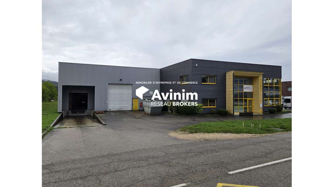 Vente bureaux 400m² + atelier 1200m² sur Oyonnax