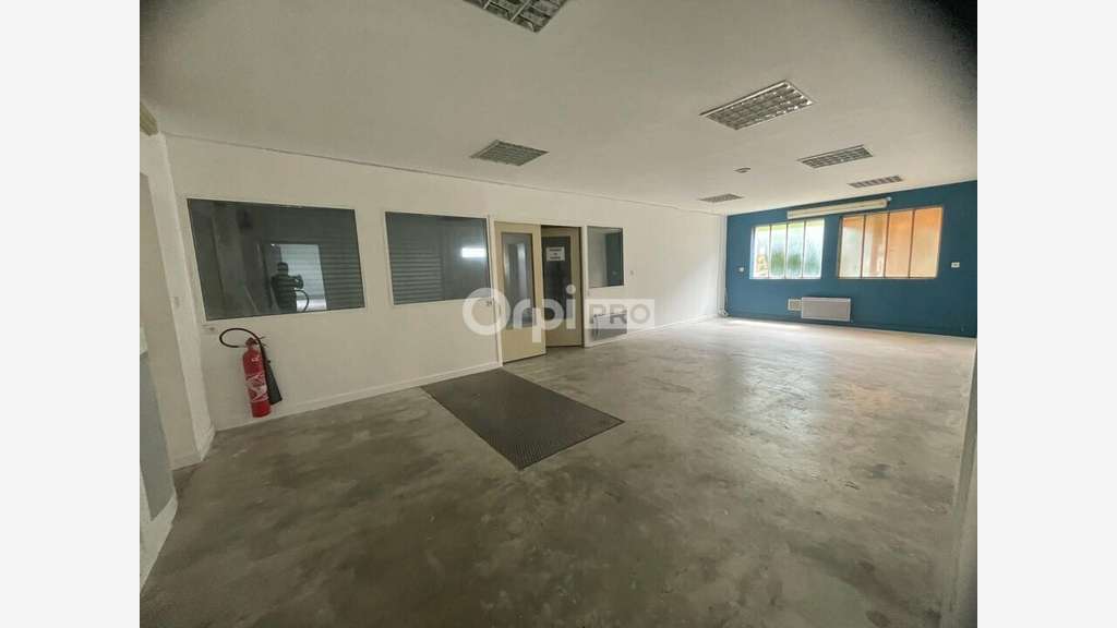 AV Local d'activité de 450m² secteur Arc sur Tille