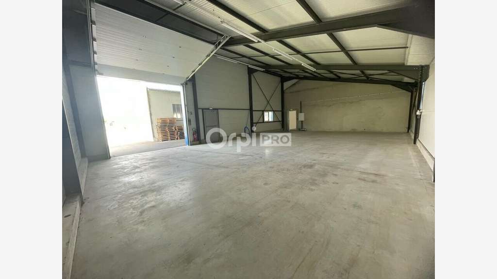 AV Local d'activité de 450m² secteur Arc sur Tille