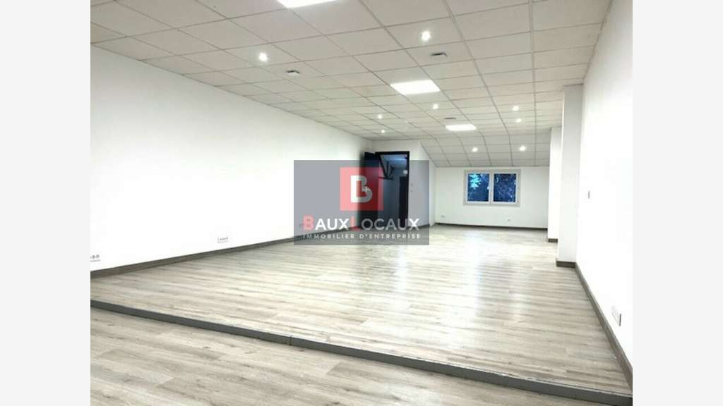 Bureaux loués à vendre à arles