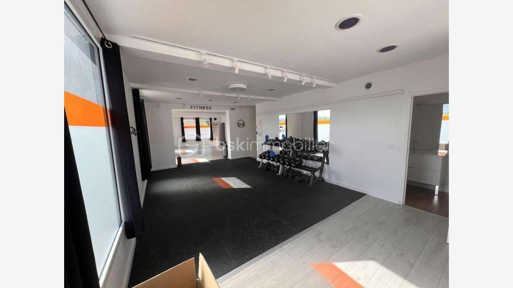Vente local d'activité neuf 99m² à Ascain