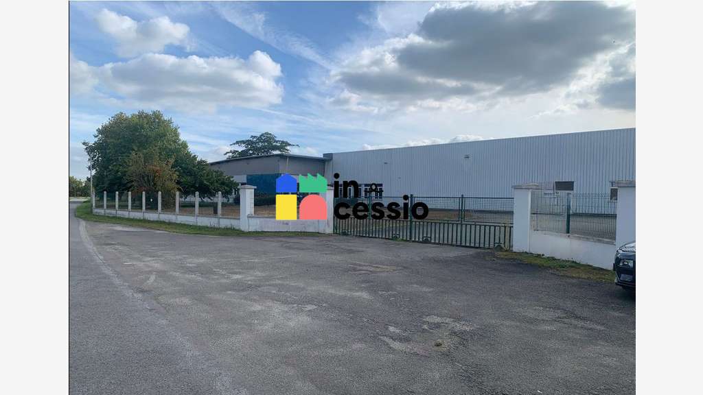 Site industriel & foncier majeur en Sarthe Sud